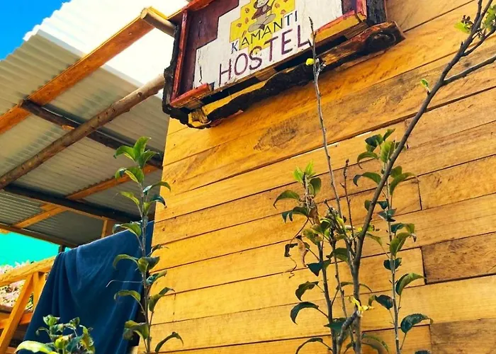 Hostal Kamanti *