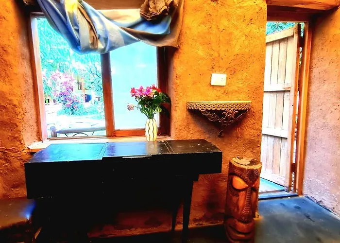 Kamanti Hostal *